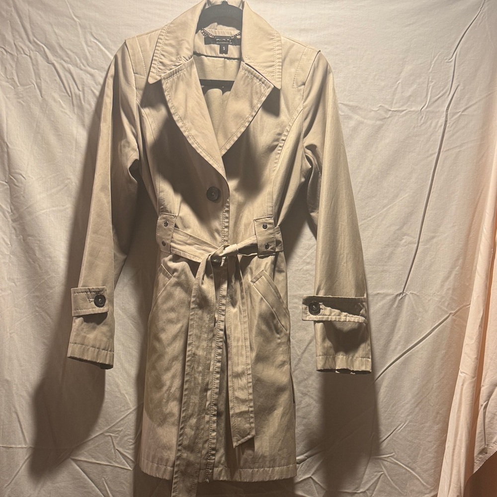 DKNY Camel Trench Coat Size S
